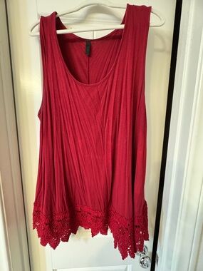 Women’s Sleeveless Red Crochet-Hem Tank Top